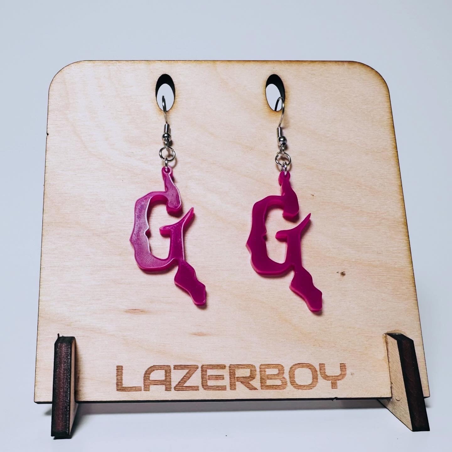 Goosebumps “G” Shaped Earring